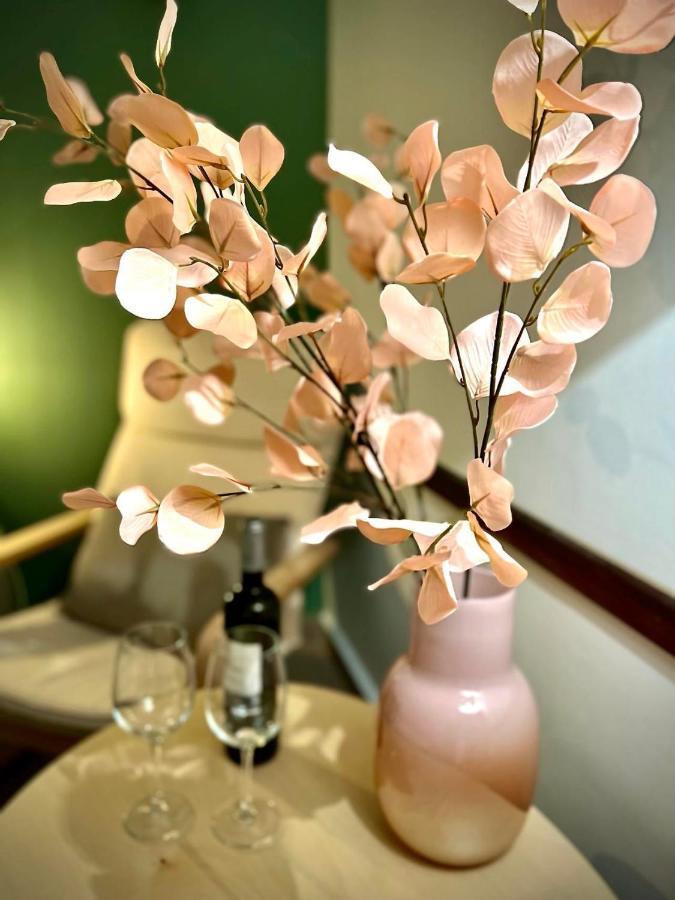 Carmen Art Hotel *