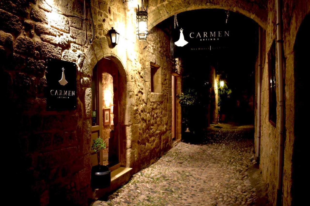 Carmen Art